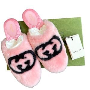 Authentic GUCCI Interlocking G PInk Faux Fur Slippers Womens Size 40 US 10 NEW